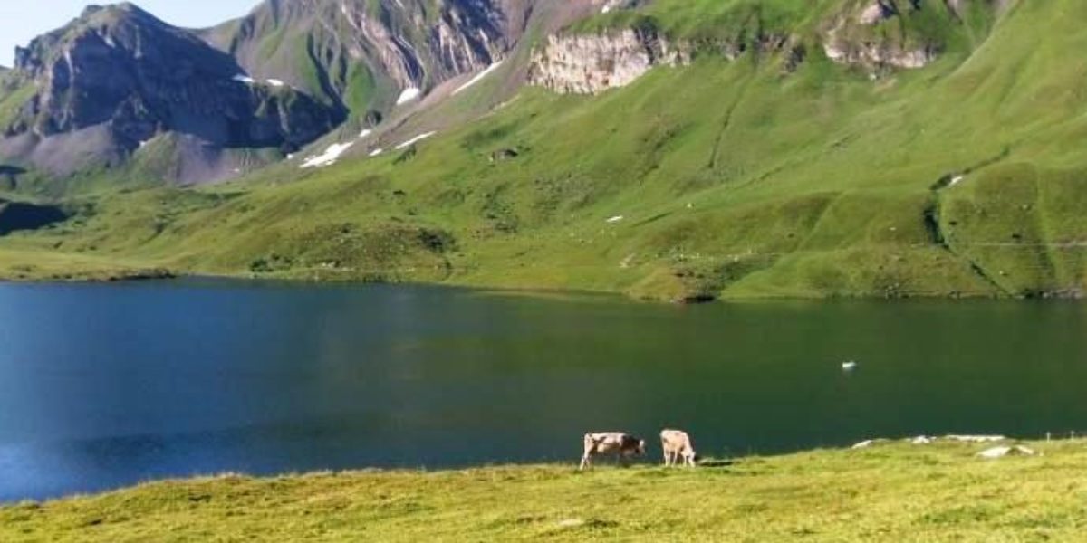 4-lake hike from Melchsee-Frutt to the Joch Pass (Central Switzerland)